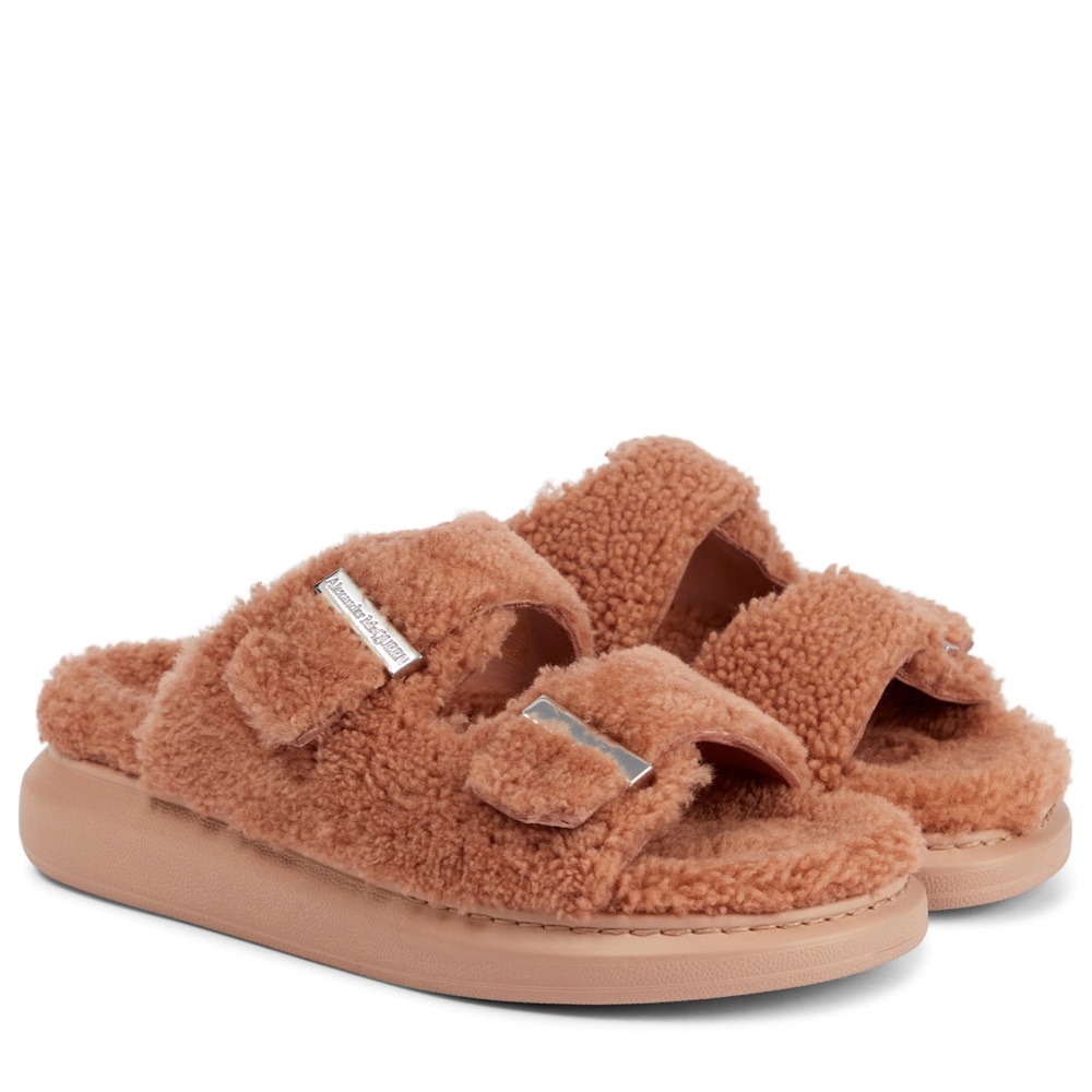 New Alexander McQueen double buckle brown shearling slides